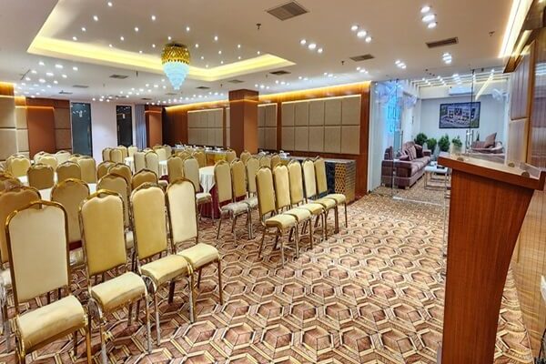 kanpur party hall