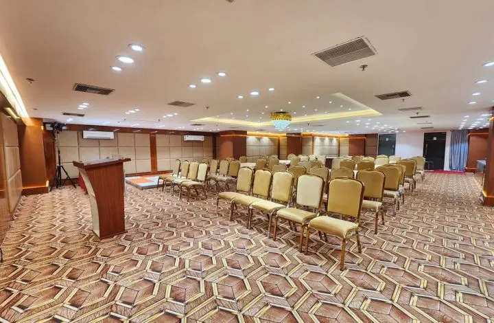 Party and Conference Halls in kanpur