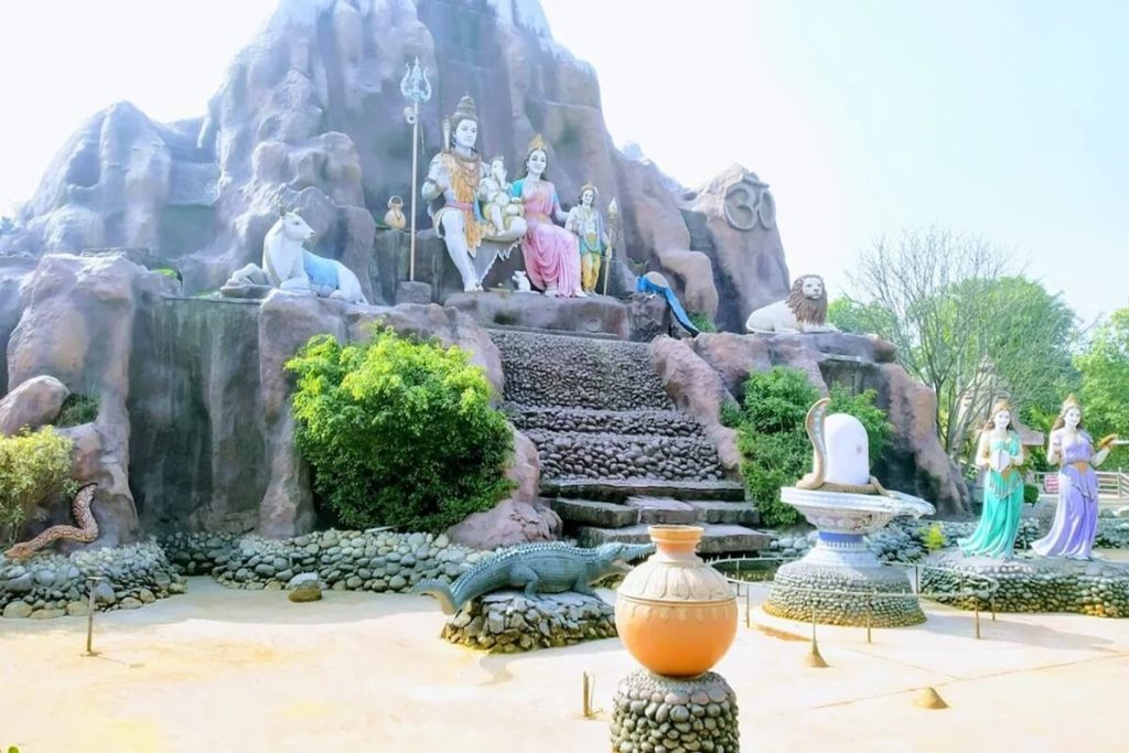 place to visit in kanpur